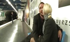 عوضی با بدن سکس کسزیبا کارگر را به کارگر می پردازد