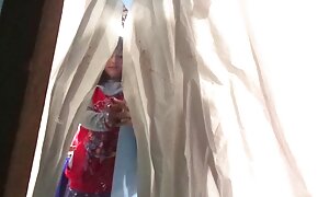نفوذ آلت تناسلی مرد به عكس سكسى شهوانى واژن کاملاً آسان است